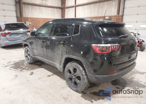 2019 Jeep Compass Altitude 4X4 z USA, uszkodzony, nr VIN 3C4NJDBB6KT768564